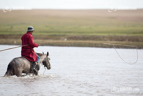 Санхүүгийн хүндрэлд орсон малчдад зээлийн хөнгөлөлт үзүүлж эхэллээ